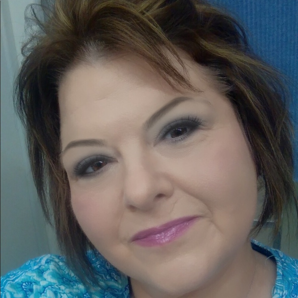 Meet your Posher, Erika